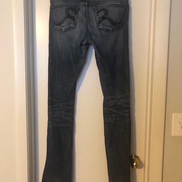 Woman’s Rock & Republic Jeans - Picture 2 of 6